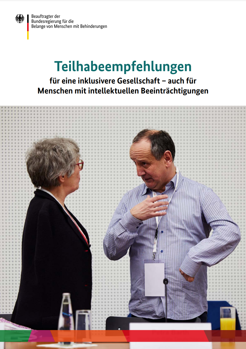 Titelbild: Prof. Dr. Theresia Degener und Stefan Göthling im Gespräch Titelbild: Prof. Dr. Theresia Degener und Stefan Göthling im Gespräch (Bild hat eine Langbeschreibung)